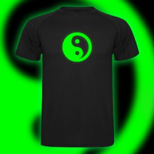 POLERA FOTOLUMINISCENTE YING YANG